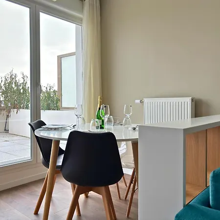 Peri - Lit Kingsize - Terrasse Vue Tour Eiffel #sirdest * Bezons